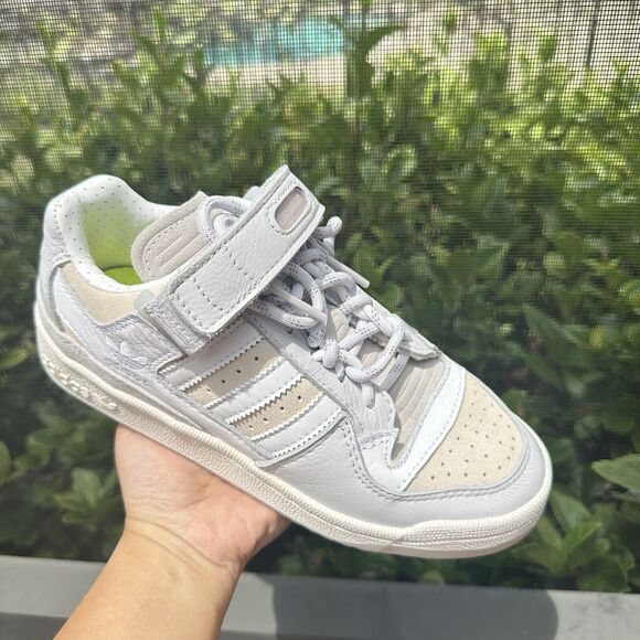 Adidas Ivy Park x Forum Low White Unisex Athletic Shoes FZ4389 Size 4.5 main image 13